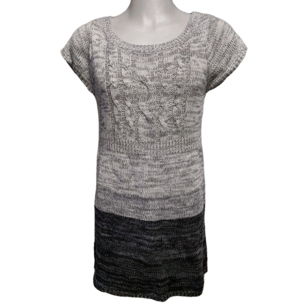 L.e.i Knit Sweater Dress Junior Sz XXL Gray White Black Short Sleeve Round Neck